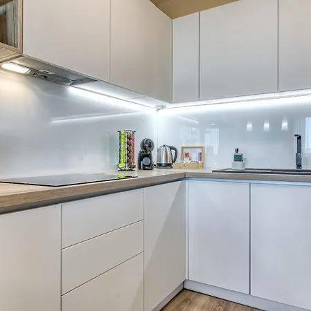 Top City View From 23rd Floor - Parking Included