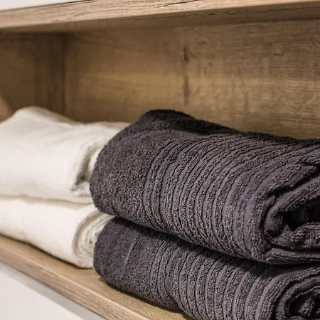 Apartman Top City View From 23rd Floor - Parking Included