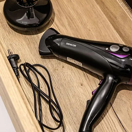 Top City View From 23rd Floor - Parking Included Pozsony